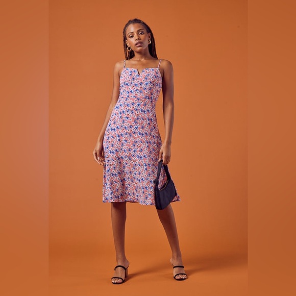 TRIXXI - Pink Floral Midi Dress - Picture 2 of 5